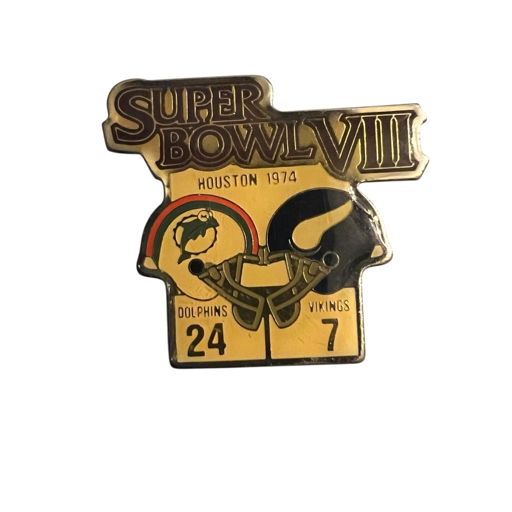 Super Bowl VIII Commemorative Pin Dolphins vs Vikings